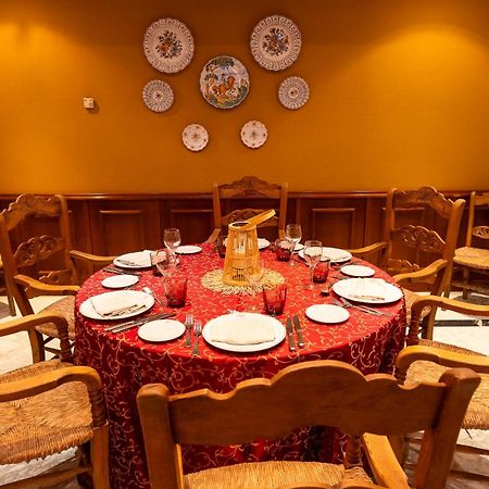 Azz Merida Medea Hotel Екстериор снимка