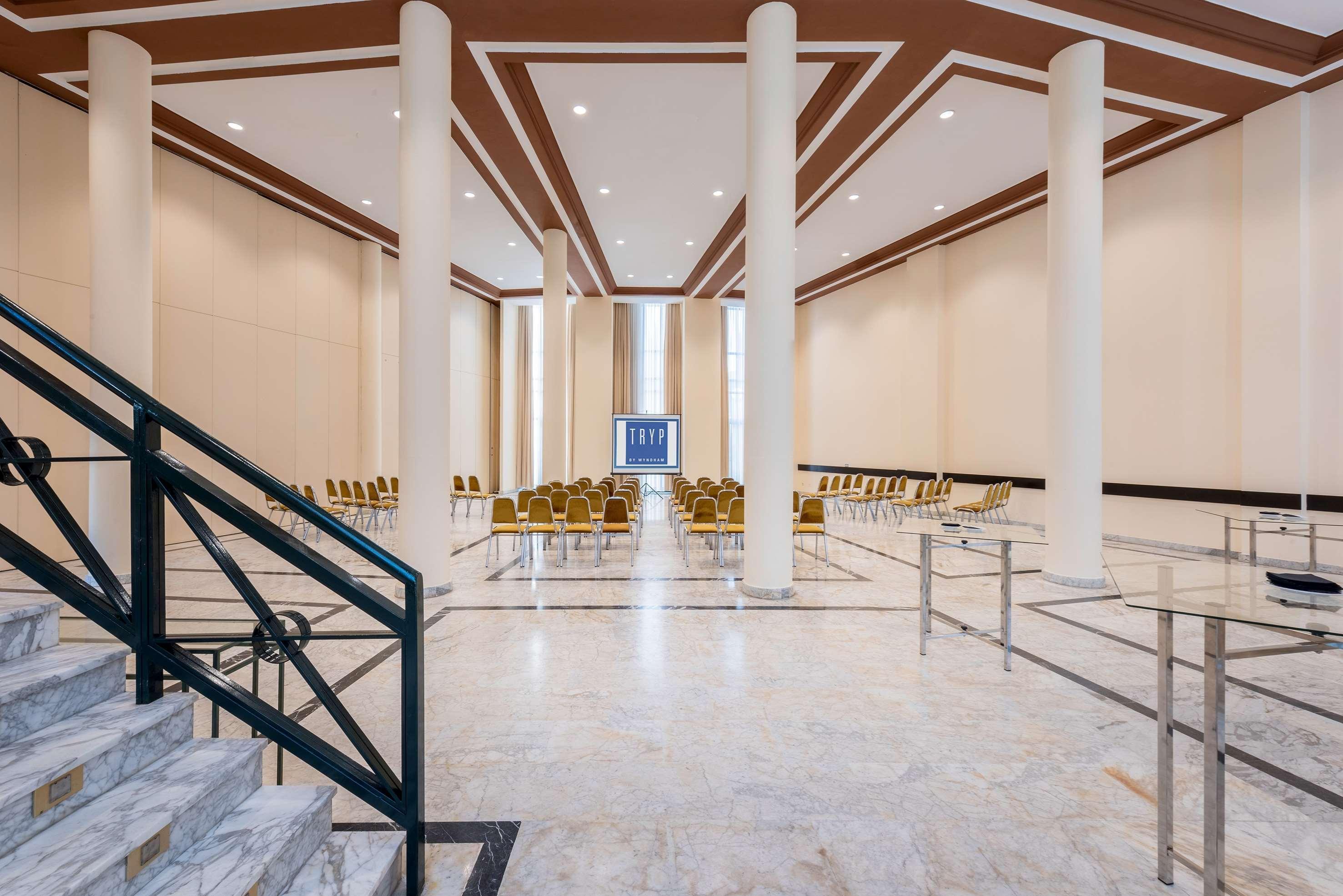 Azz Merida Medea Hotel Екстериор снимка