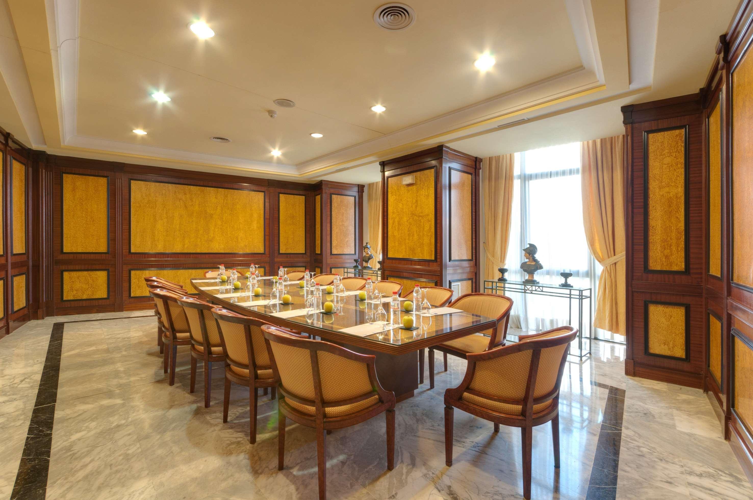 Azz Merida Medea Hotel Екстериор снимка