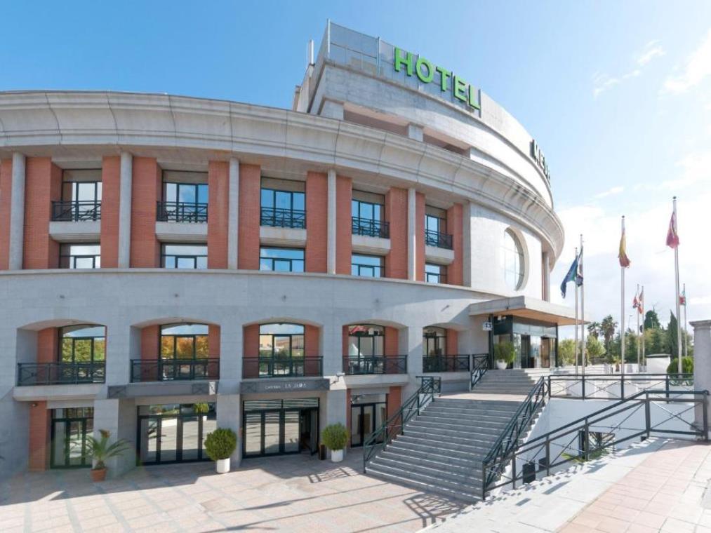 Azz Merida Medea Hotel Екстериор снимка