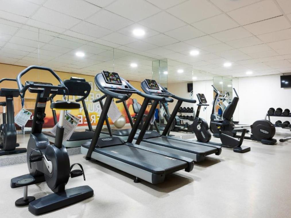 Azz Merida Medea Hotel Екстериор снимка