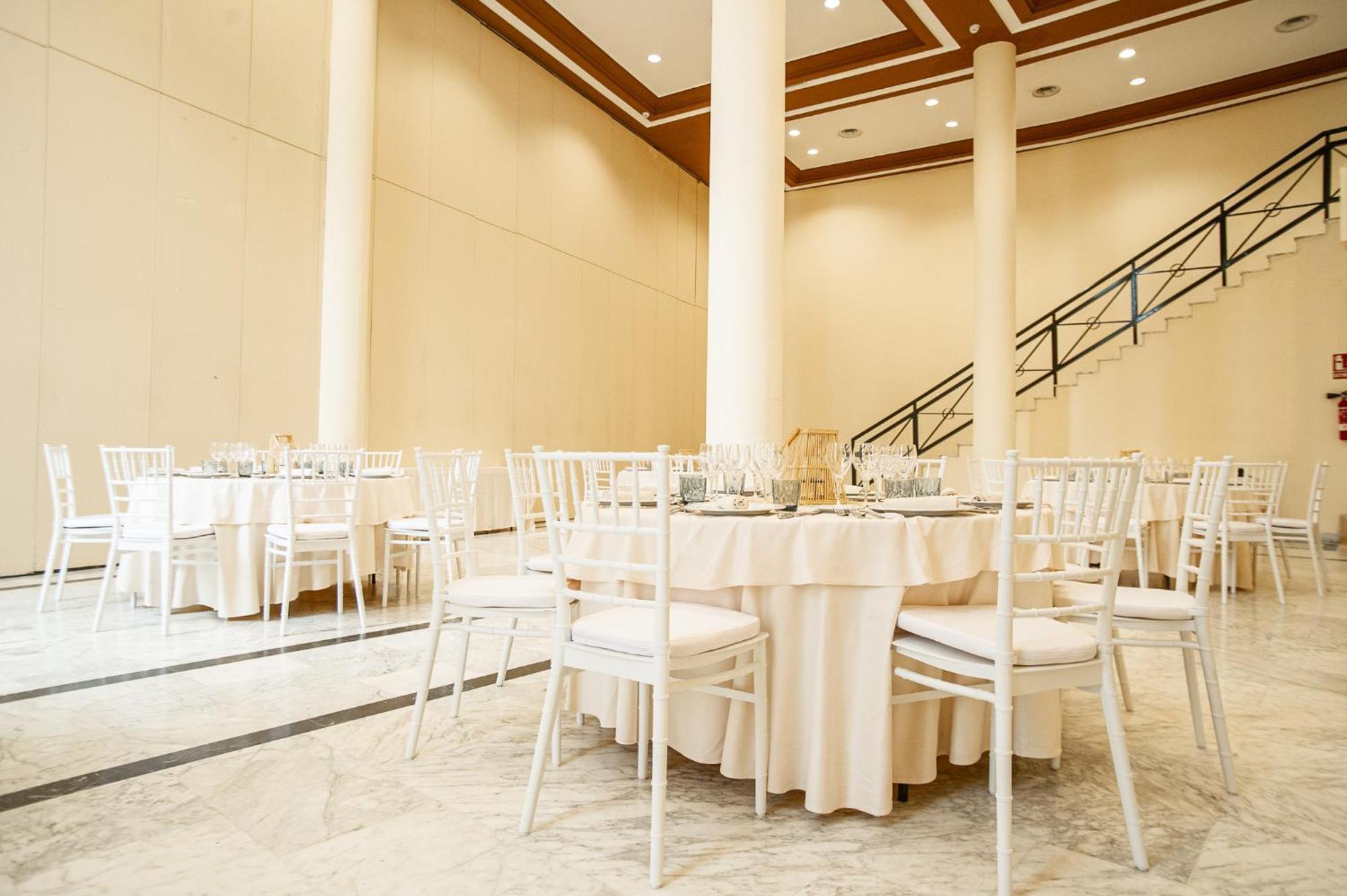 Azz Merida Medea Hotel Екстериор снимка